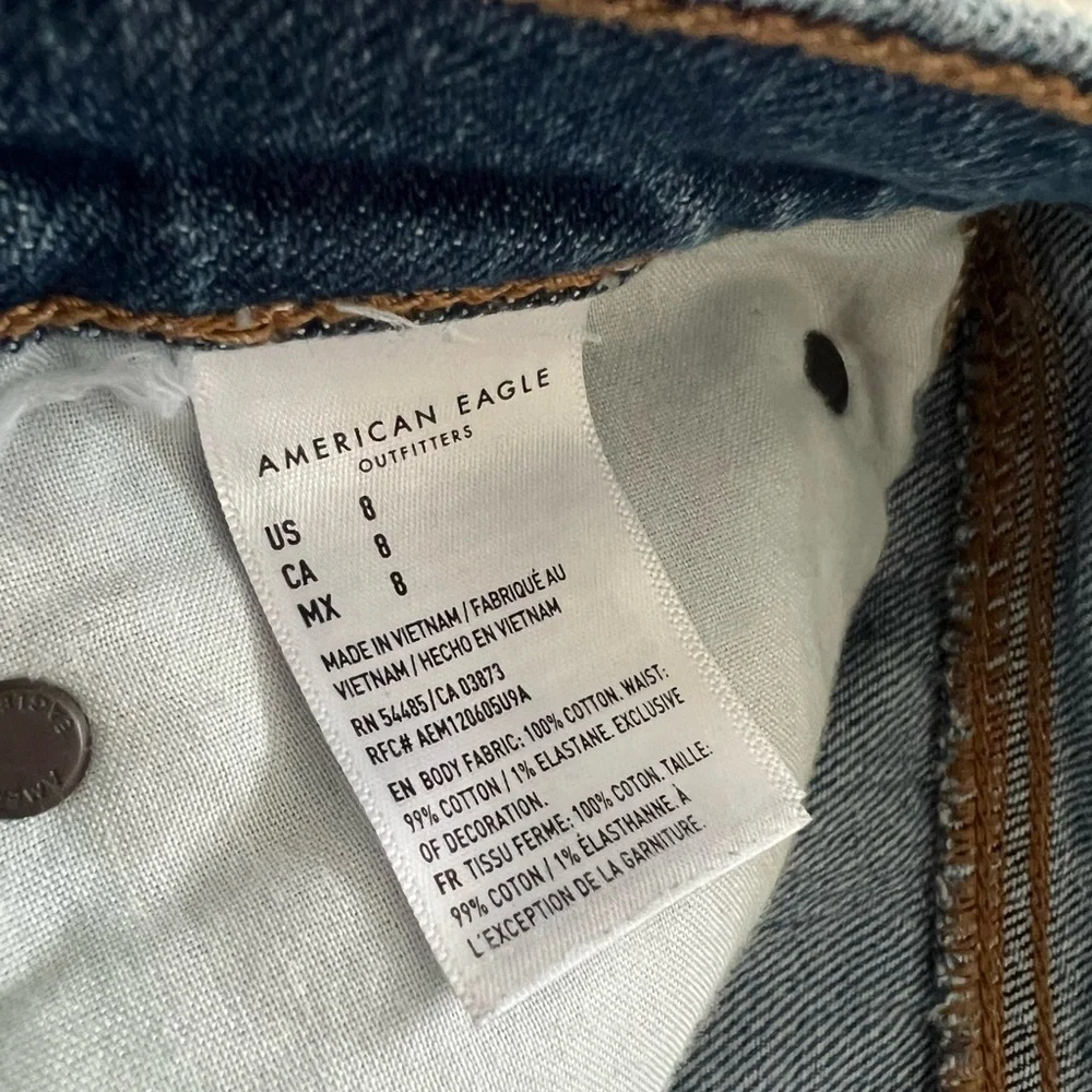 American Eagle Comfort Stretch Denim Shorts - Picture 4 of 5